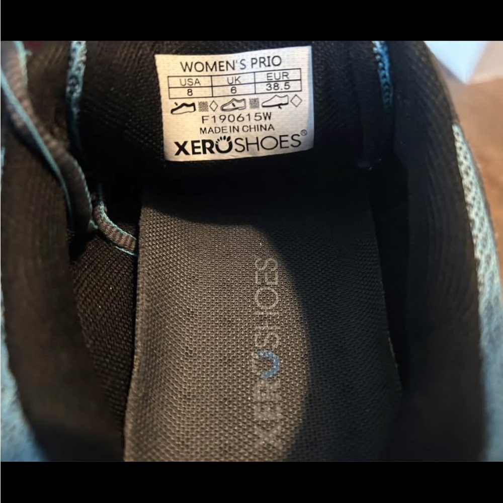 Women’s Blue barefoot Shoes. Xero 8 - Picture 2 of 6